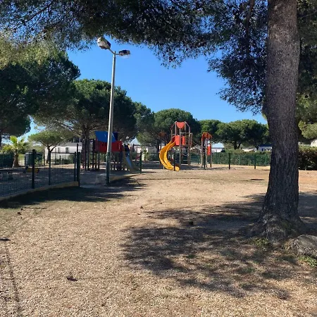 Camping Des Reves Campsite Lattes