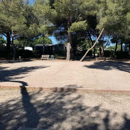 Camping Des Reves Campsite Lattes